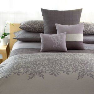 CALVIN KLEIN Duvet Cover with Shams